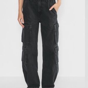 Denim Forum: The 90’s Millie Hi-Rise Cargo